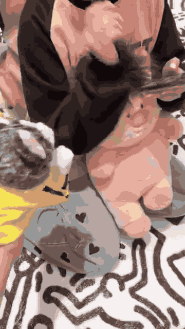 Boxing Husky Hand Puppet — See it in action 2